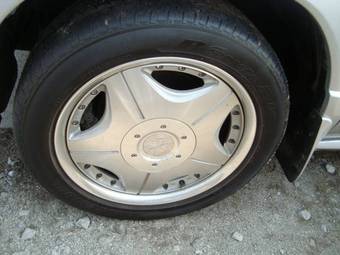 2002 Nissan Elgrand For Sale