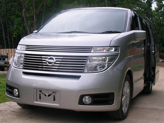 2003 Nissan Elgrand