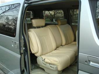 2003 Nissan Elgrand For Sale