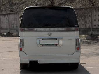 2003 Nissan Elgrand Images