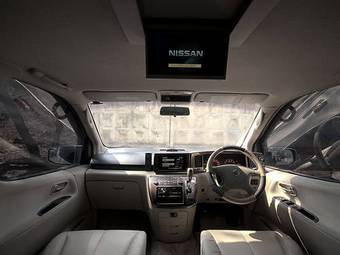 2003 Nissan Elgrand Pictures