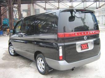 2003 Nissan Elgrand Pics