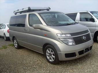 2003 Nissan Elgrand Pics
