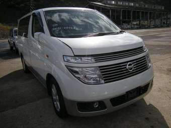 2004 Nissan Elgrand