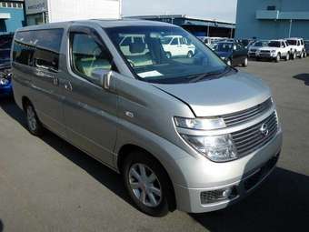 2004 Nissan Elgrand For Sale