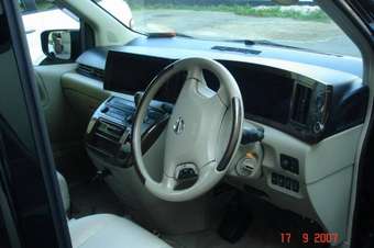 2004 Nissan Elgrand For Sale