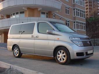 2004 Nissan Elgrand For Sale