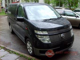 2004 Nissan Elgrand Pics