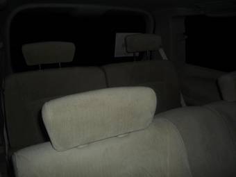 2005 Nissan Elgrand Images