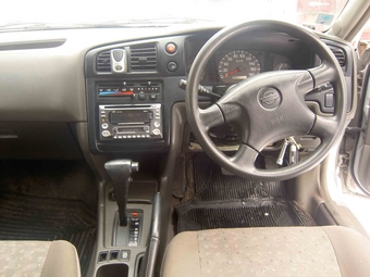 Nissan Expert
