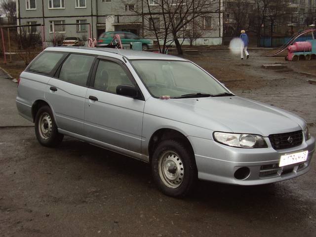 1999 Nissan Expert