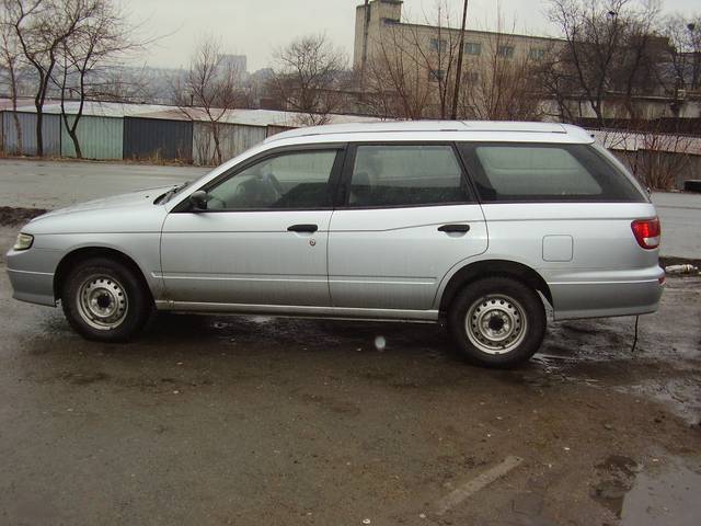 1999 Nissan Expert