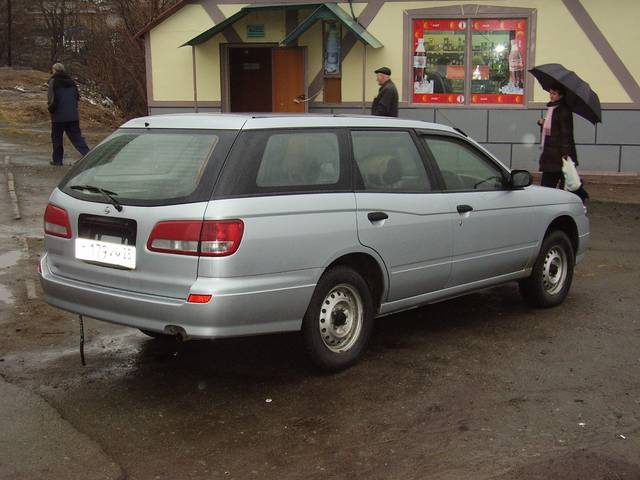 1999 Nissan Expert