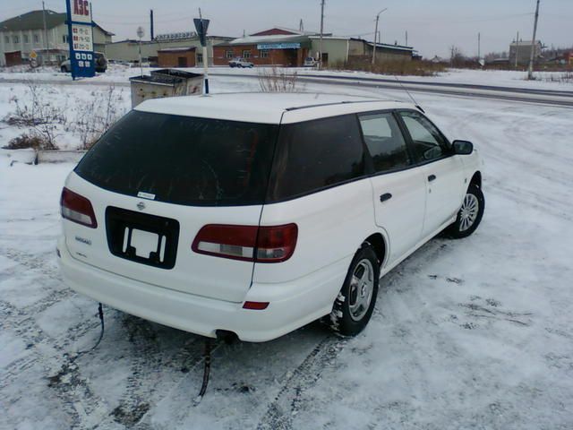 1999 Nissan Expert