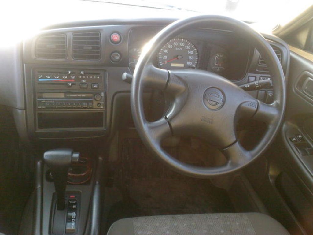 1999 Nissan Expert