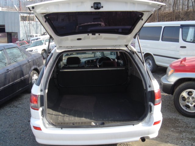 1999 Nissan Expert Pics
