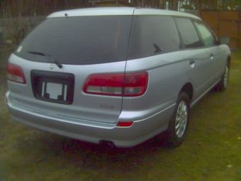 1999 Nissan Expert Pictures