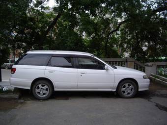 1999 Nissan Expert Pictures