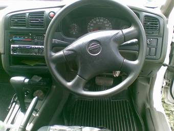 1999 Nissan Expert Photos