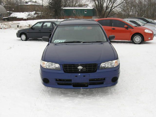 2000 Nissan Expert