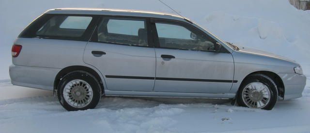 2000 Nissan Expert