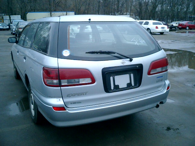 2000 Nissan Expert Pictures