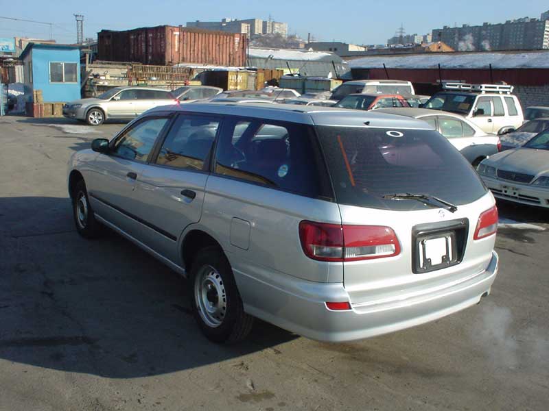 2000 Nissan Expert Images