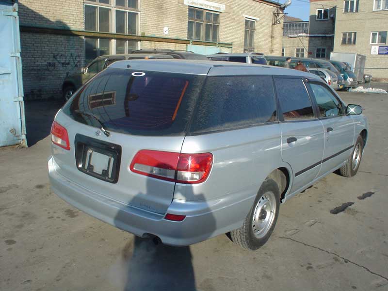 2000 Nissan Expert Pictures