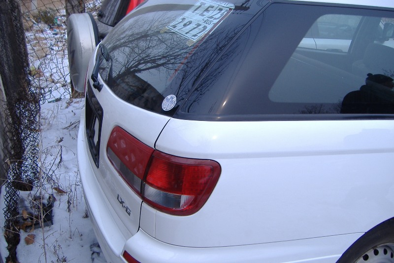 2000 Nissan Expert Pictures