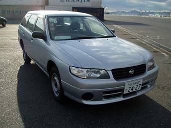 2000 Nissan Expert Pictures
