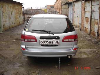 2000 Nissan Expert Photos