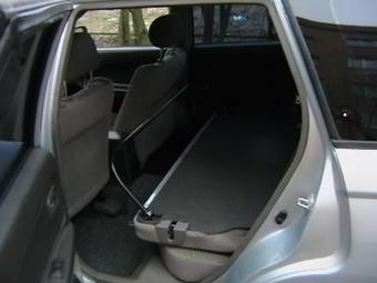 2000 Nissan Expert Pictures