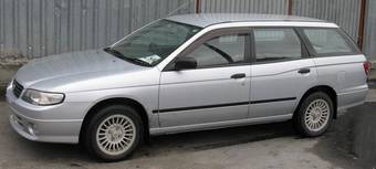 2000 Nissan Expert Photos
