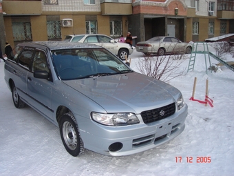 2001 Nissan Expert