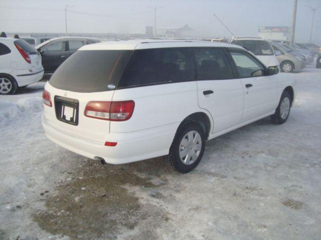 2001 Nissan Expert