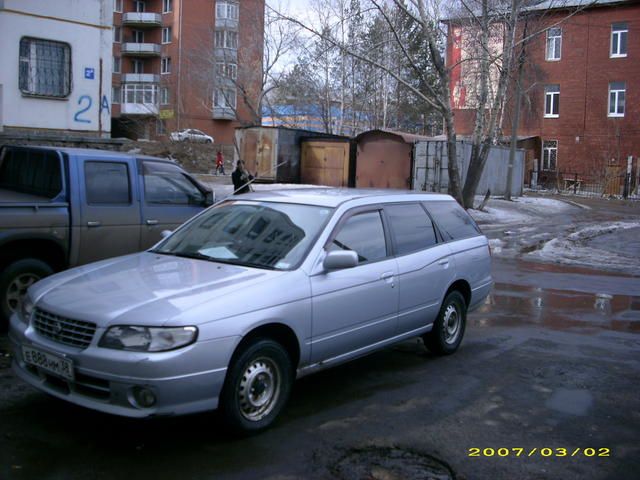 2001 Nissan Expert