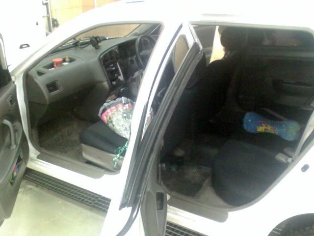 2001 Nissan Expert