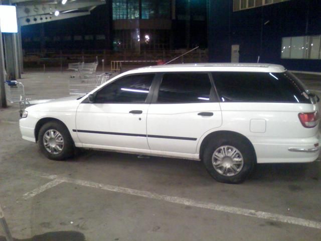 2001 Nissan Expert