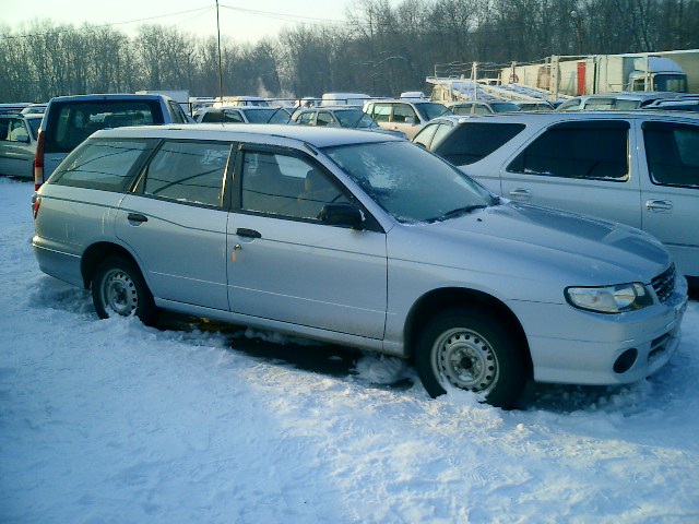 2001 Nissan Expert Photos