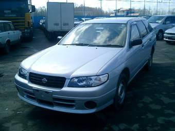 2001 Nissan Expert Pictures