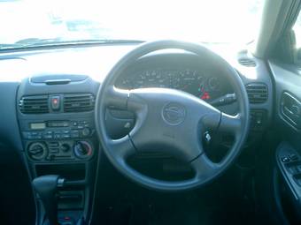 2001 Nissan Expert Pictures