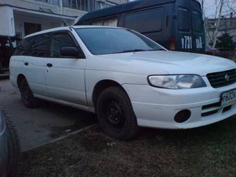 2001 Nissan Expert Pictures