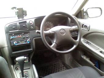 2001 Nissan Expert Pictures