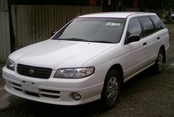 2001 Nissan Expert Photos