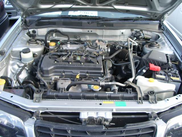 2002 Nissan Expert Images