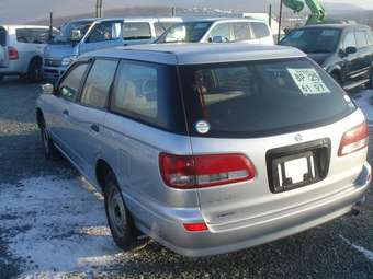 2002 Nissan Expert Images