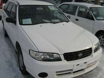 2002 Nissan Expert Images