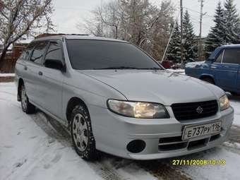 2002 Nissan Expert Pictures