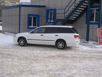 2002 Nissan Expert Images