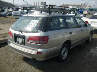 2002 Nissan Expert Pictures